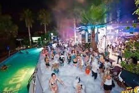 Freminore Sky Aprtments Ayia Napa Exterior photo